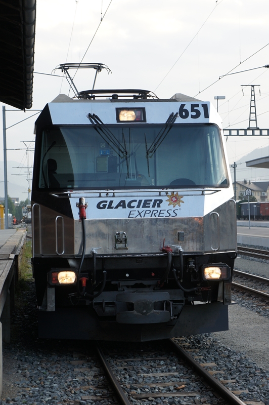 サンモリッツで偶然Glacier Express(氷河急行)が止まっていたので撮影。 今回乗ろうかどうか迷ったけど、今回の旅のルートに合わな